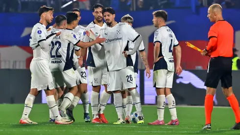 Independiente hará cambios para enfrentar a la U por Copa Sudamericana.