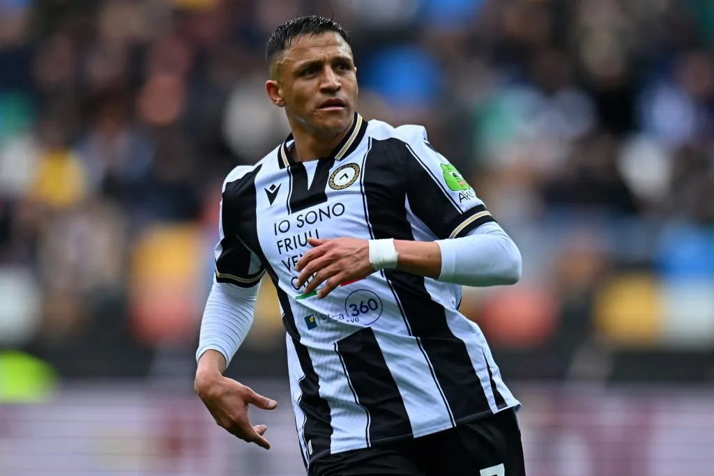 Alexis Sánchez jugó 13 partidos en la última Serie A con el Udinese. No hizo goles ni dio asistencias. (Alessandro Sabattini/Getty Images).