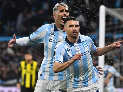 Racing elimina sobre la hora al Peñarol de Cortés: Arias termina enfurecido