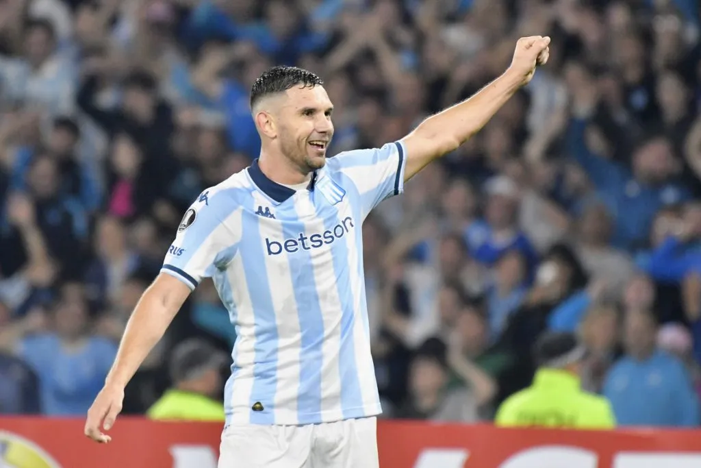 Así celebró Adrián Martínez ante Colo Colo en El Cilindro. (Fotobaires/Photosport).