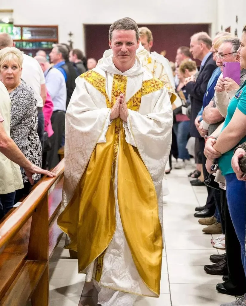 Tras dejar el fútbol, Mulryne se dedicó al sacerdocio en el Reino Unido.
