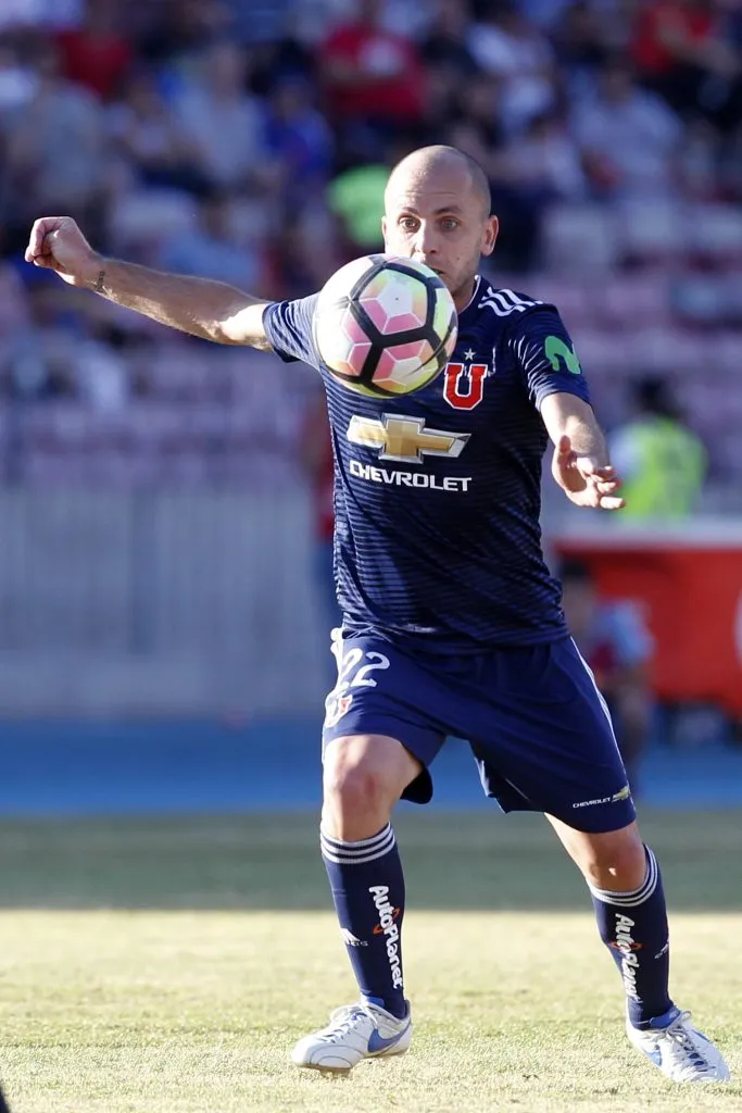 Lorenzetti en el 2018 con la camiseta de U. de Chile. Imagen: Photosport