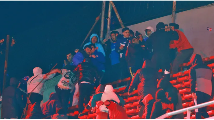 Hinchas de Independiente ingresaron a la zona donde estaban los hinchas de la U.
