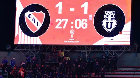 Periodista Marcelo Díaz muy afectado en Argentina tras espeluznante encerrona a hinchas de la U en Argentina.