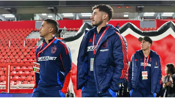 El plantel de la U volvió durante esta mañana a Chile.