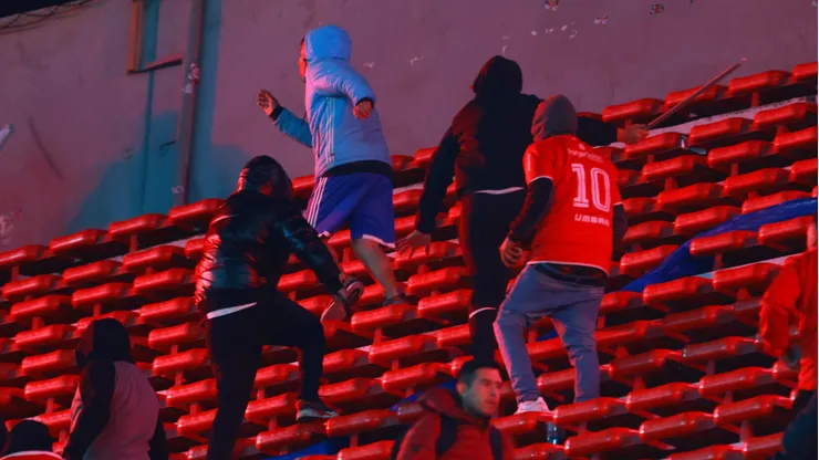 Independiente vs Universidad de Chile. terminó con incidentes.