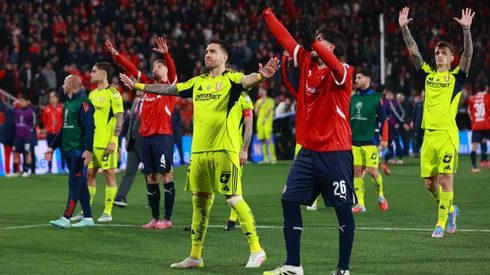 Toti Pasman asegura que la U será castigada, pero clasificará a cuartos de Copa Sudamericana.