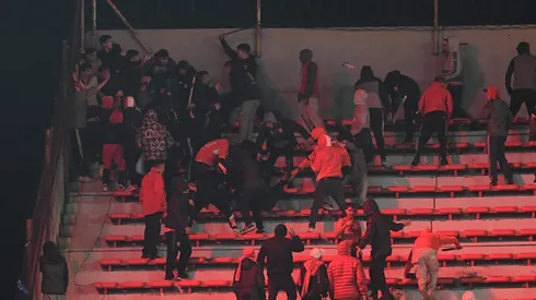 En Conmebol se decidirá lo que pasa con U. de Chile e Independiente