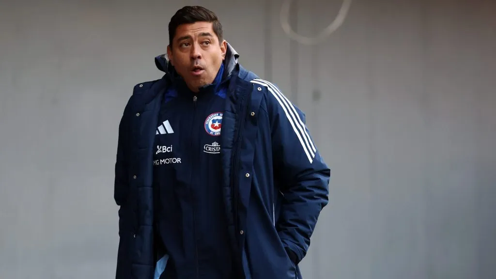 Nicolás Córdova apuesta por una renovada formación de Chile ante Brasil. Foto: Photosport.