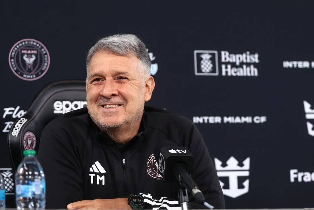 Gerardo Martino se suma a la lista de posibles entrenadores de Colo Colo. Foto: Getty Images.