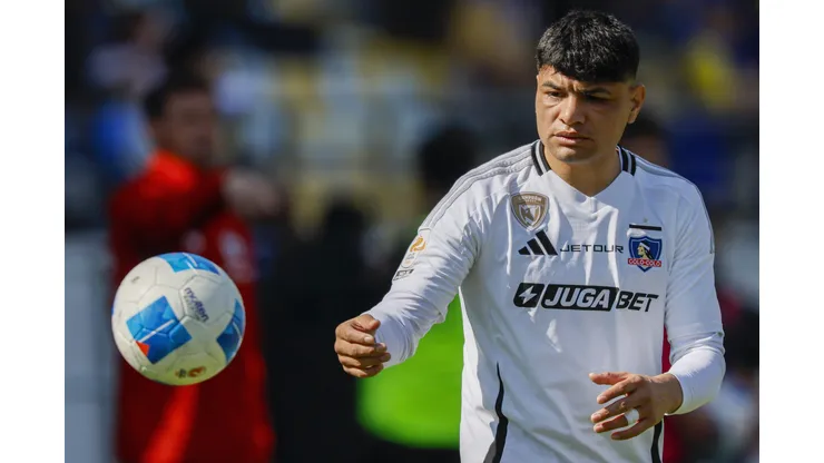 Claudio Aquino está lejos de sus mejores días en Colo Colo.
