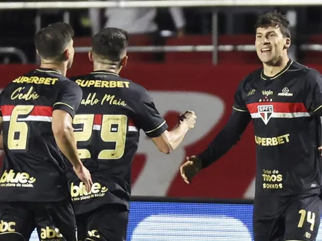 Juega en Brasil y celebró su llamado a la Roja con un gol de palomita