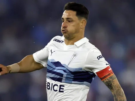 Culpan al nuevo estadio de la Católica por la lesión de Zampedri