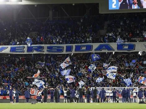 Cantó en el primer duelo de la UC en el Claro Arena y sufre flor de chascarro