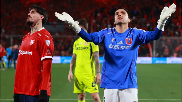 Toselli ingresó ante el Rojo, pero no alcanzó a tocar la pelota.