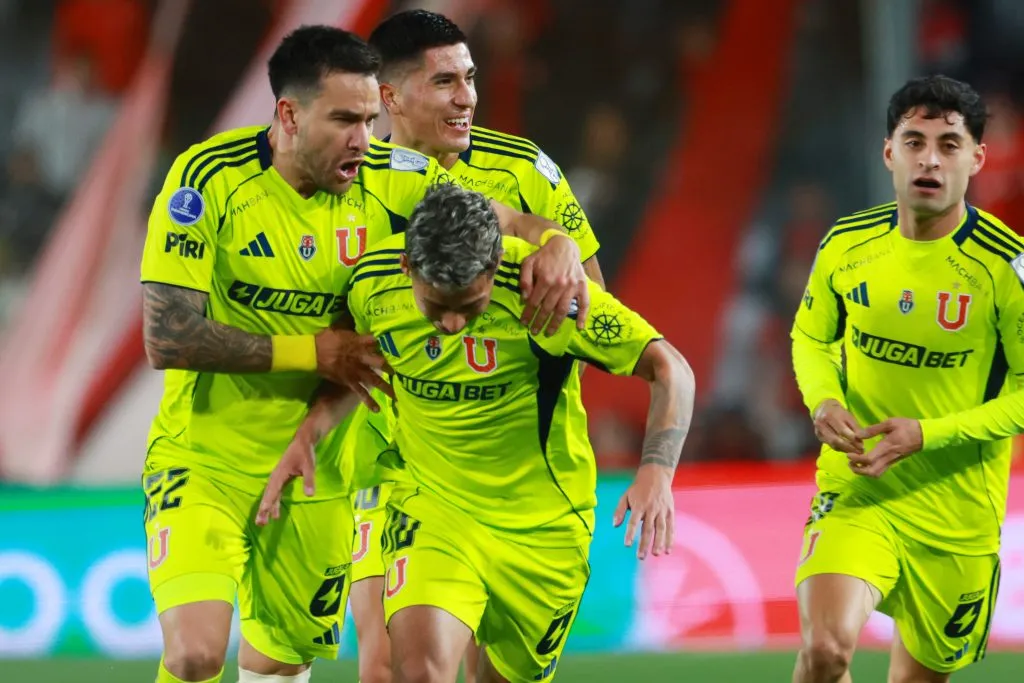 La U le estaba ganando la serie a Independiente por 2-1. Foto: Javier Vergara/Photosport