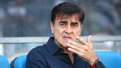 Gustavo Quinteros dejó Colo Colo en medio de varias acusaciones.