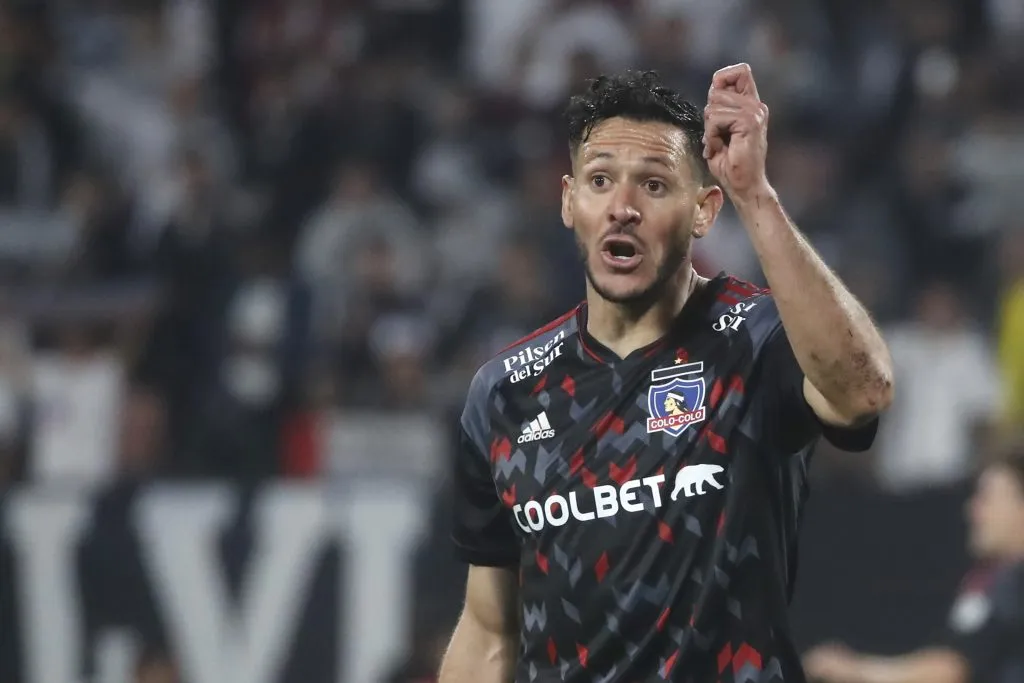 Ramiro González jugó dos años en Colo Colo. (Jonnathan Oyarzun/Photosport).