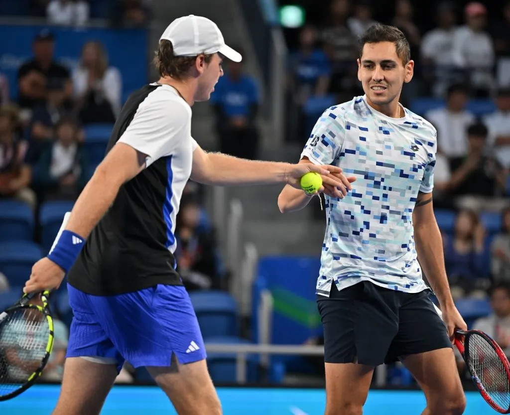Alex Michelsen y Alejandro Tabilo durante su partido de dobles en Japón 2024 (Getty Images).