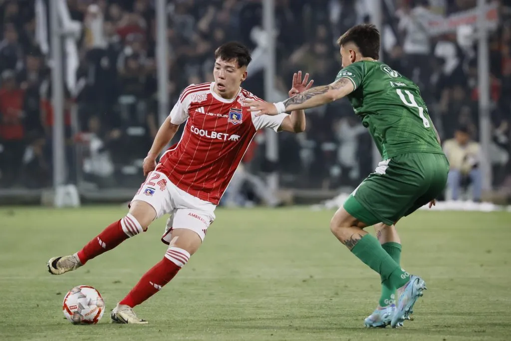 Leandro Hernández sí jugó con Almirón en 2024: fueron 127 minutos en el Campeonato Nacional. (Dragomir Yankovic/Photosport).