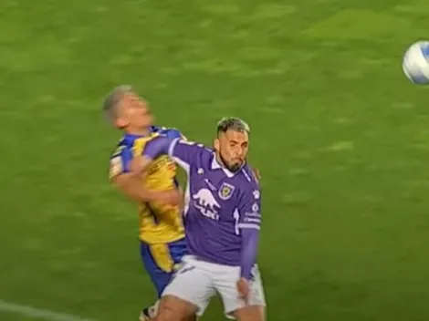 Recibió un codazo y se fue expulsado: Final feliz tras grosero error