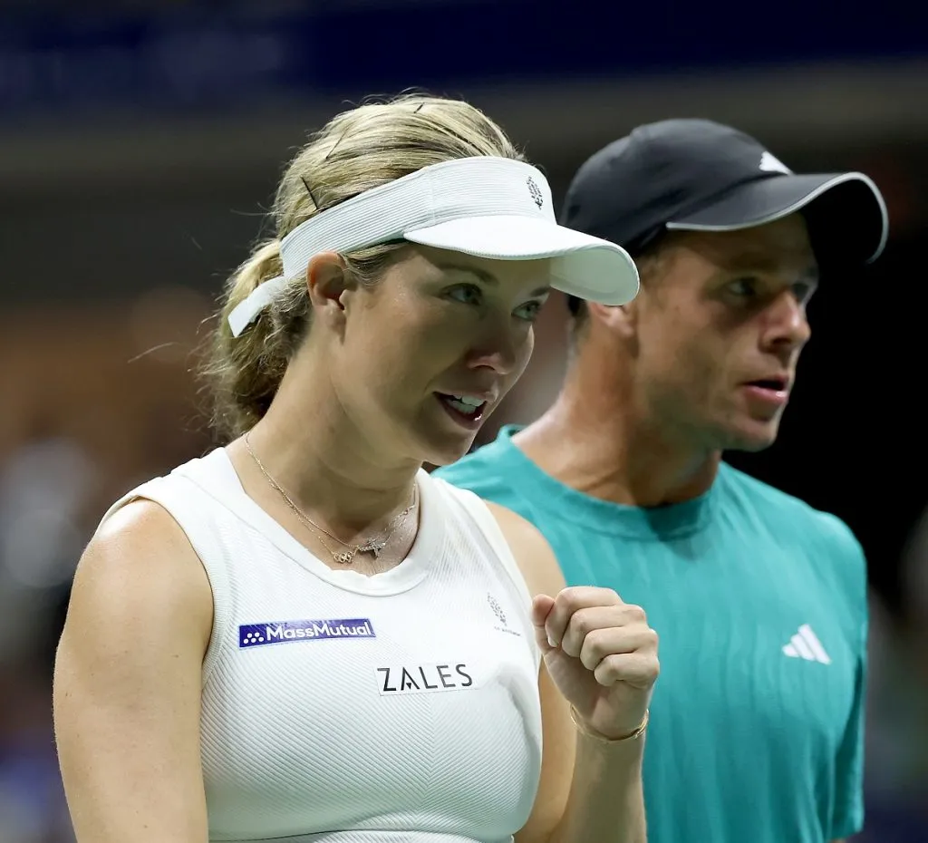 Danielle Collins y Christian Harrison en los dobles mixtos del US Open 2025 (Getty Images).