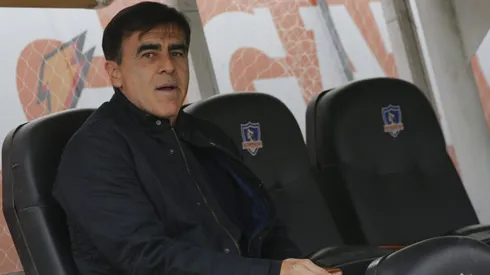 ¿Es verdad que Gustavo Quinteros impuso una cláusula especial para llegar a Colo Colo?