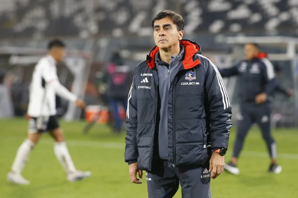 Fernando Vergara asegura que Quinteros no se merece un segundo ciclo en Colo Colo. | Foto: Photosport.