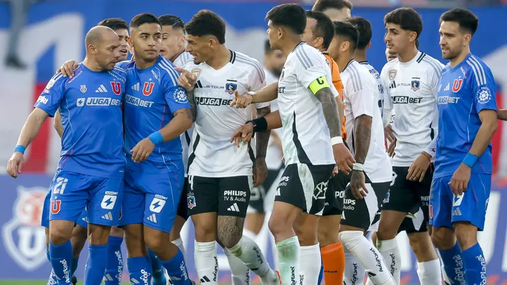 Colo Colo y Universidad de Chile se miden este domingo en un partidazo en el Estadio Monumental.