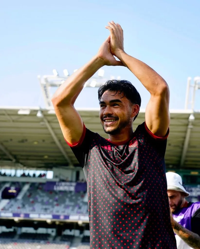 Gabriel Suazo al fin jugará de forma oficial en Sevilla. Imagen: Instagram