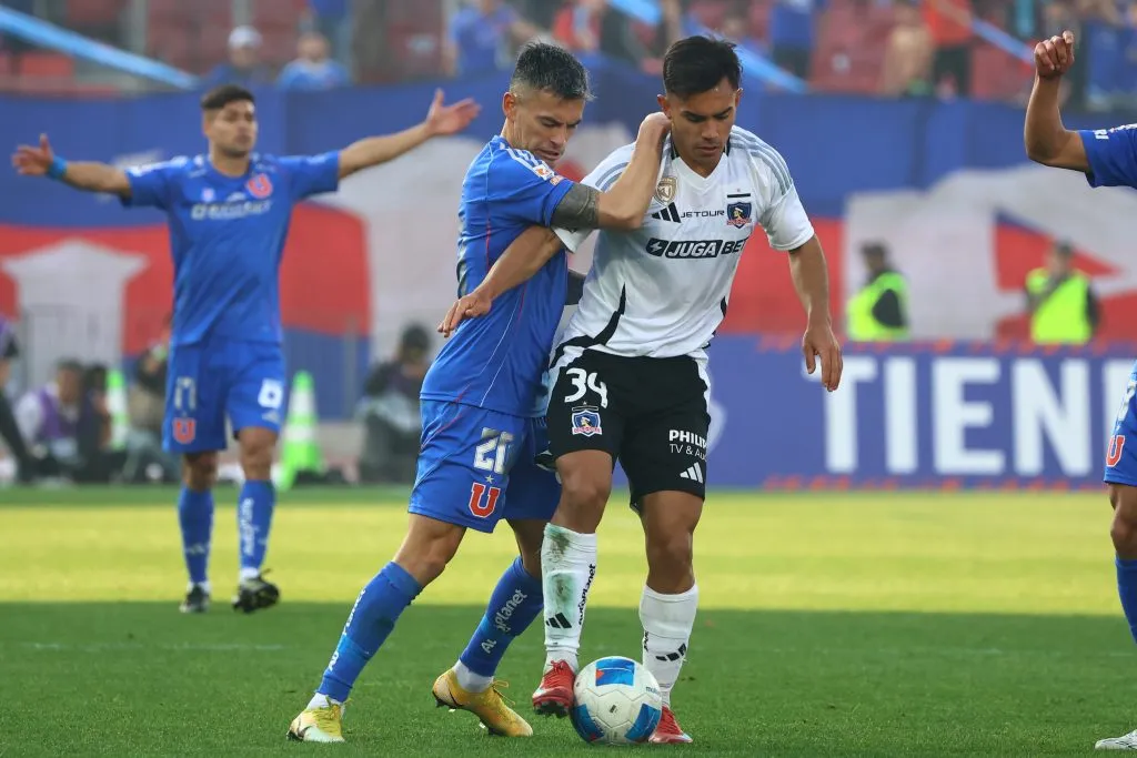 Colo Colo no ha logrado celebrar ante la U desde hace tres años. Foto: Photosport.