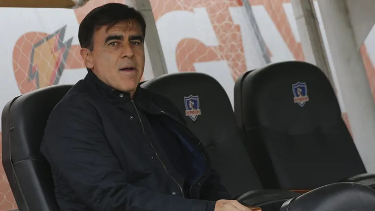 Desde Colo Colo hablan sobre las peticiones de Quinteros