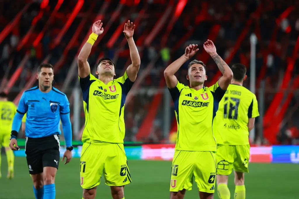 La U quiere un triunfo en el Superclásico para alegrar a los hinchas que lo pasaron mal contra Independiente. Foto: Photosport.