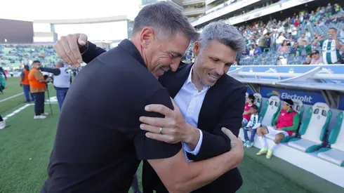 Fernando Ortiz se acerca a Colo Colo.