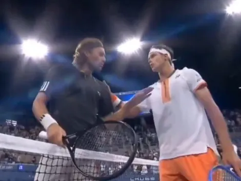 Tsitsipas amenaza a su rival delante de todos tras perder en el US Open