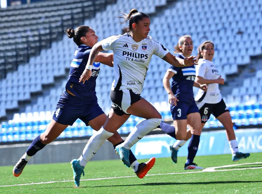 Pese al triunfo, el plantel del Colo Colo Femenino no tuvo la mejor de las visitas al Claro Arena. | Foto: Colo Colo.
