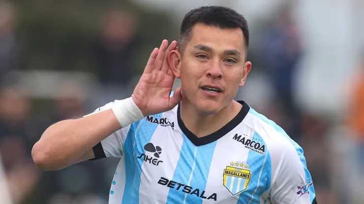 "Cracklitos" Muñoz marcó golazo por Magallanes