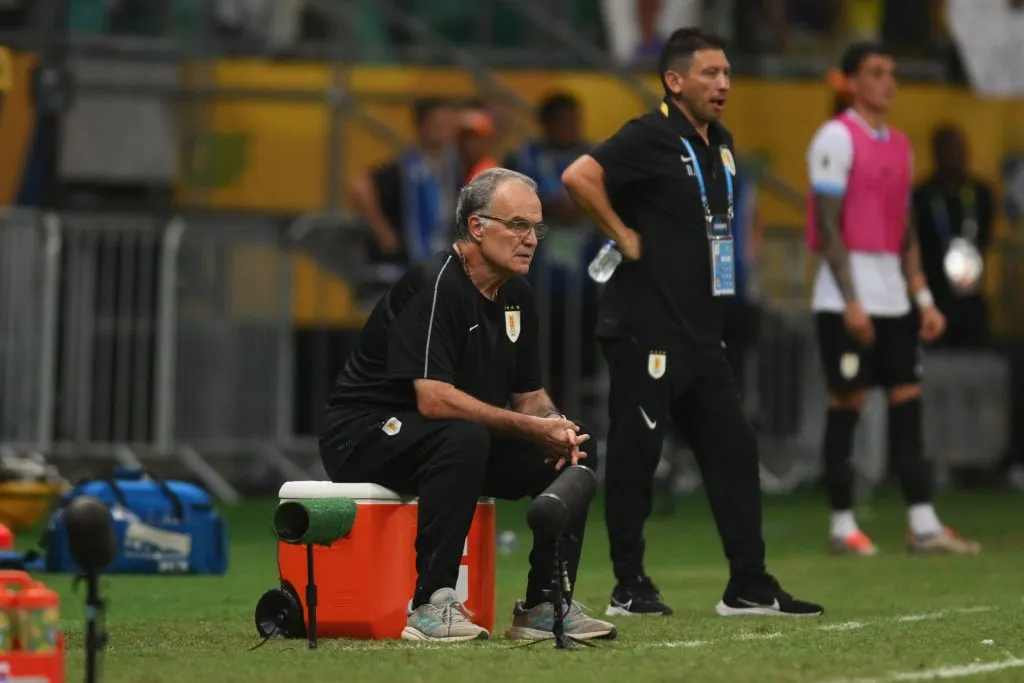 Bielsa todavía no se gana a los uruguayos. Imagen: Getty