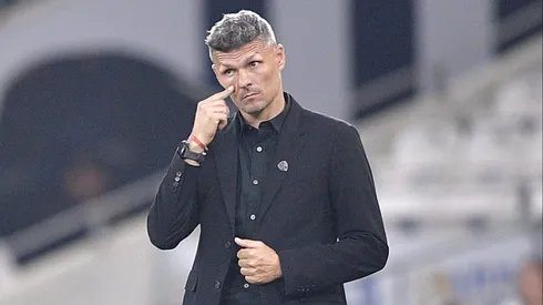 Fernando Ortiz ya viene en camino para su presentación en Colo Colo.