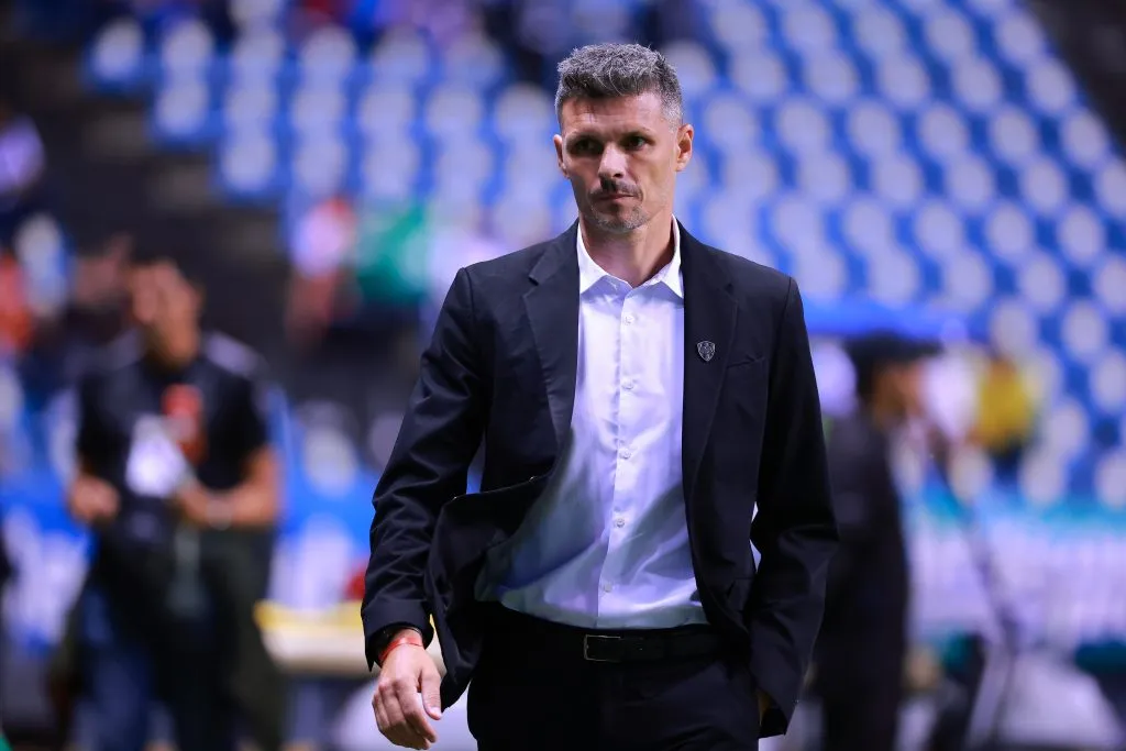 Fernando Ortiz inicia su ciclo en Colo Colo de inmediato. Foto: Getty Images.