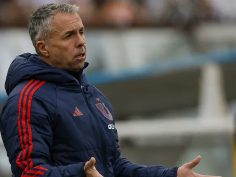 Hinchas de la U pierden la paciencia contra Gustavo Álvarez tras el superclásico