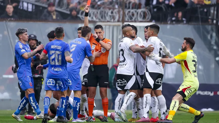 Colo Colo le ganó a la U en el Monumental.