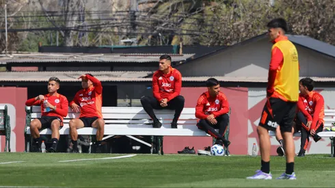 La selección chilena trabaja en Juan Pinto Durán.