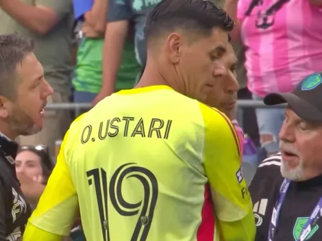 La extraña reacción del trabajador de Seattle a escupo de Luis Suárez