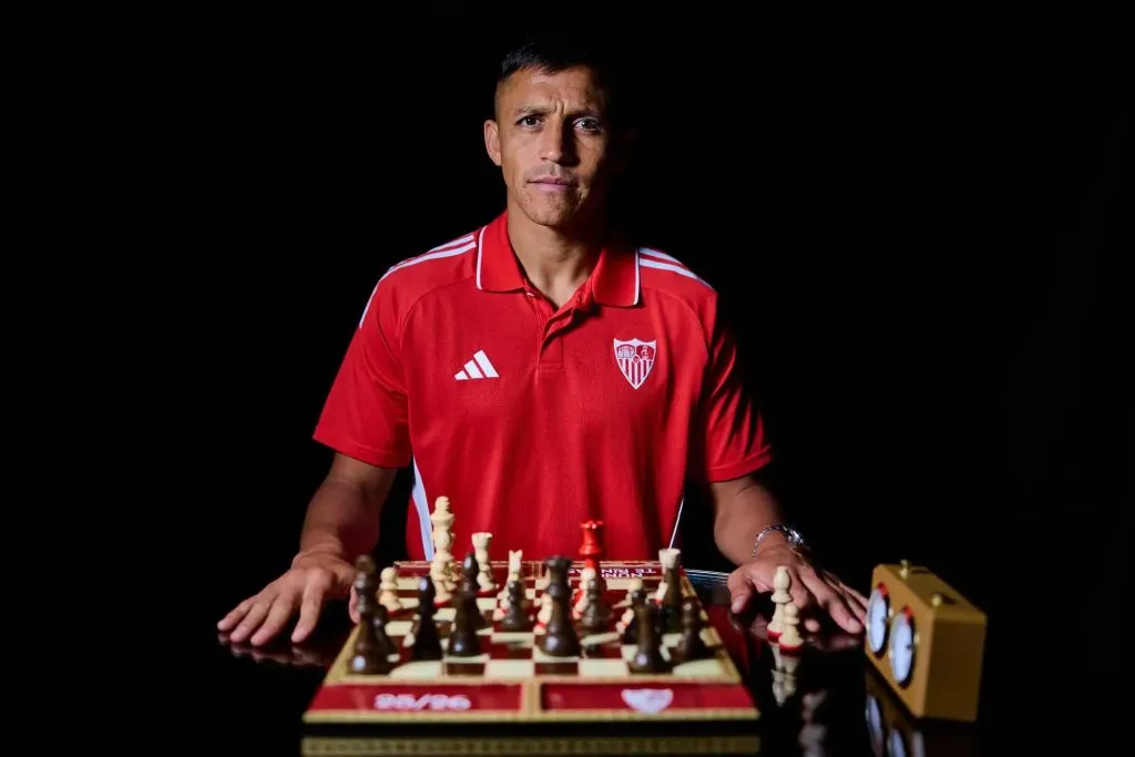 Alexis Sánchez sorprendió a todos a fichar en el Sevilla. | Foto: Sevilla.