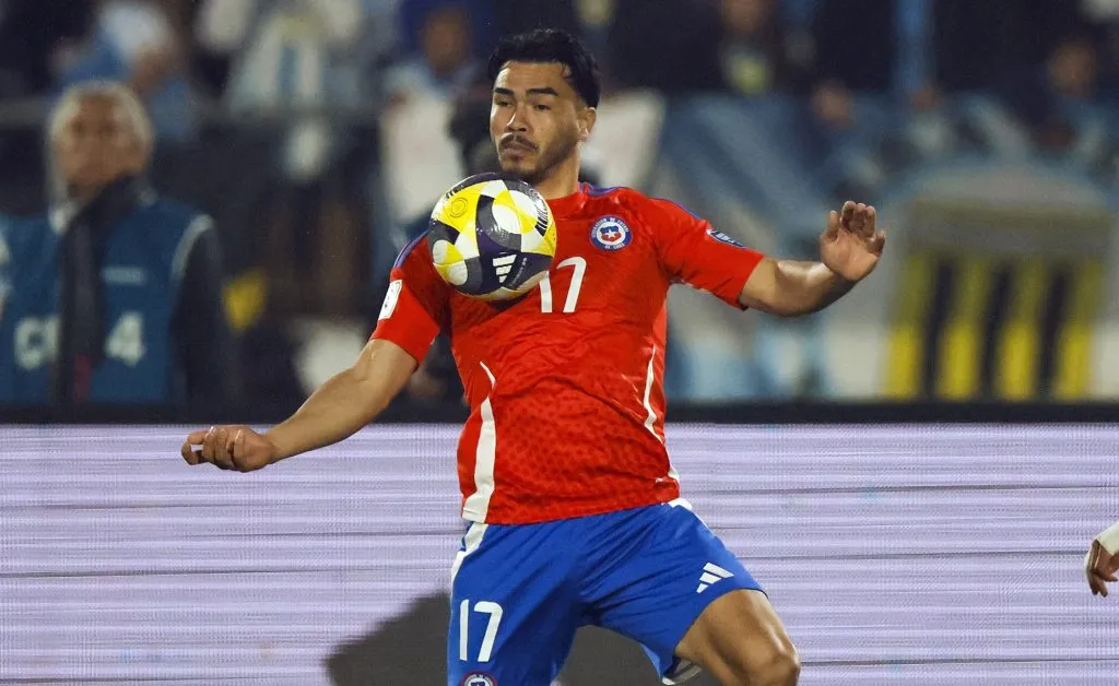 Suazo no duda: Córdova debe seguir al mando de la selección chilena adulta.