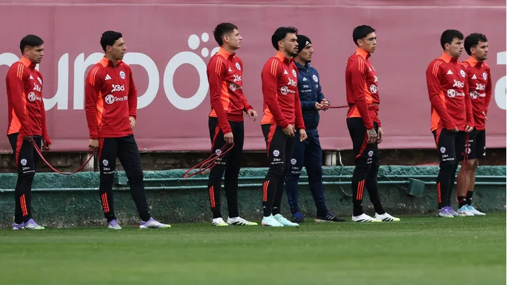 Suazo será el próximo capitán de la Roja