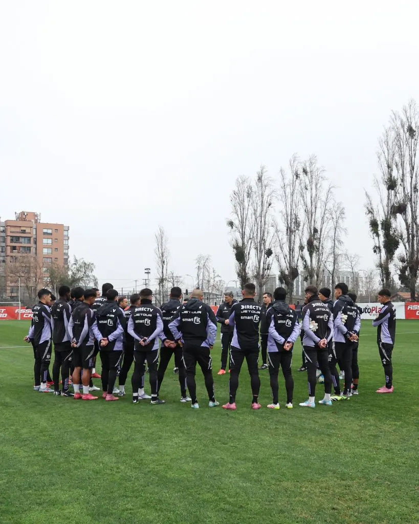 Fernando Ortiz tuvo su primer día junto al plantel de Colo Colo. Foto: Colo Colo.