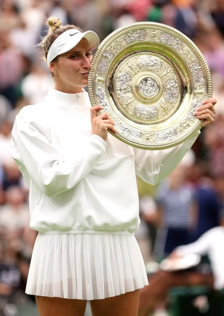Marketa Vondrousova, campeona de Wimbledon 2023 (Getty Images).