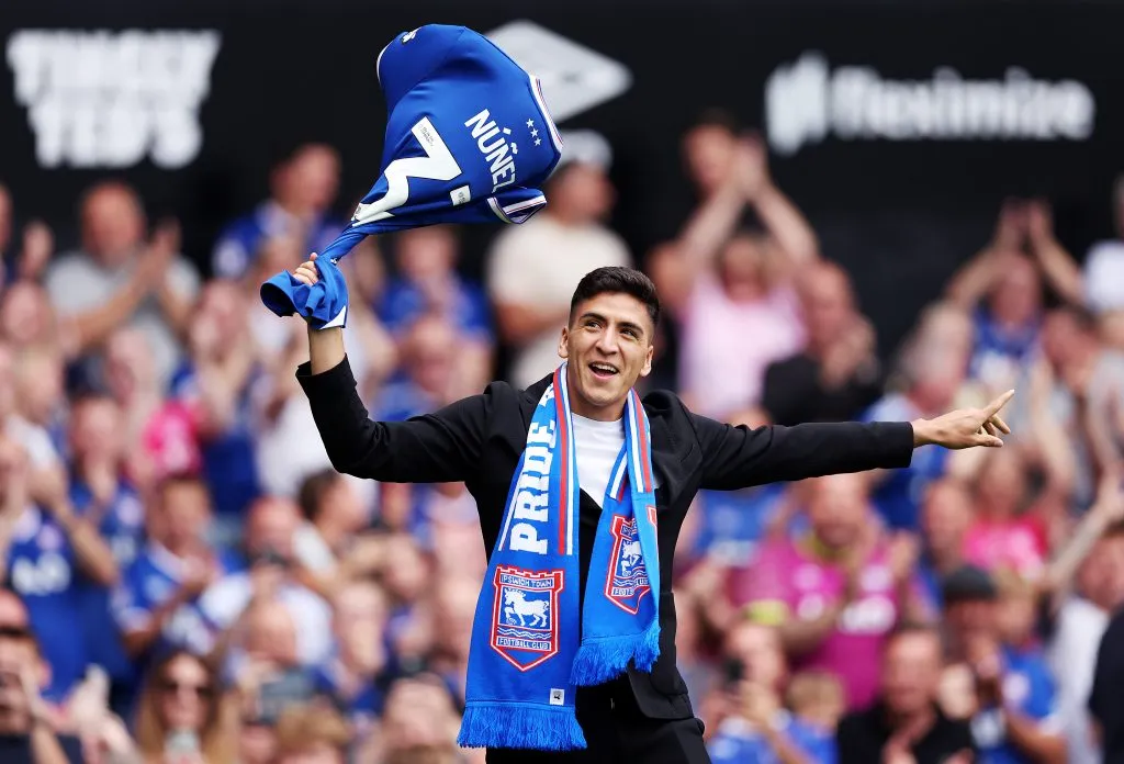 Núñez ya es parte del Ipswich Town. (Photo by Harry Murphy/Getty Images)